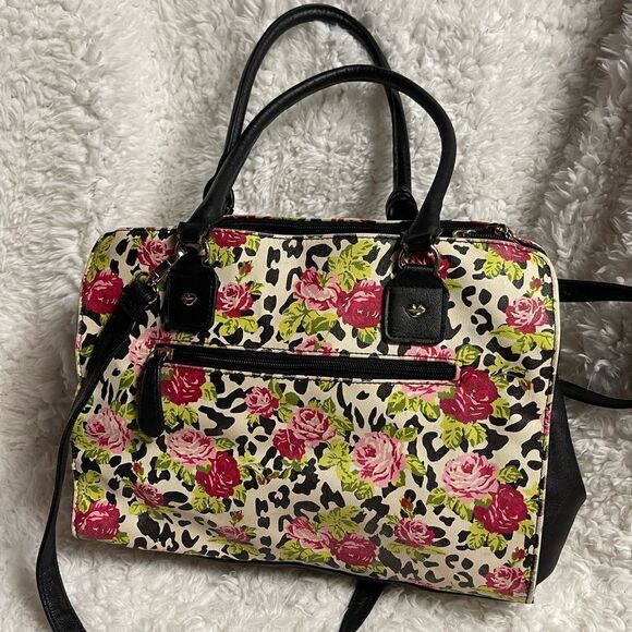 Betsey Johnson floral red roses & cheetah print shoulder bag black trim & straps - Picture 4 of 12